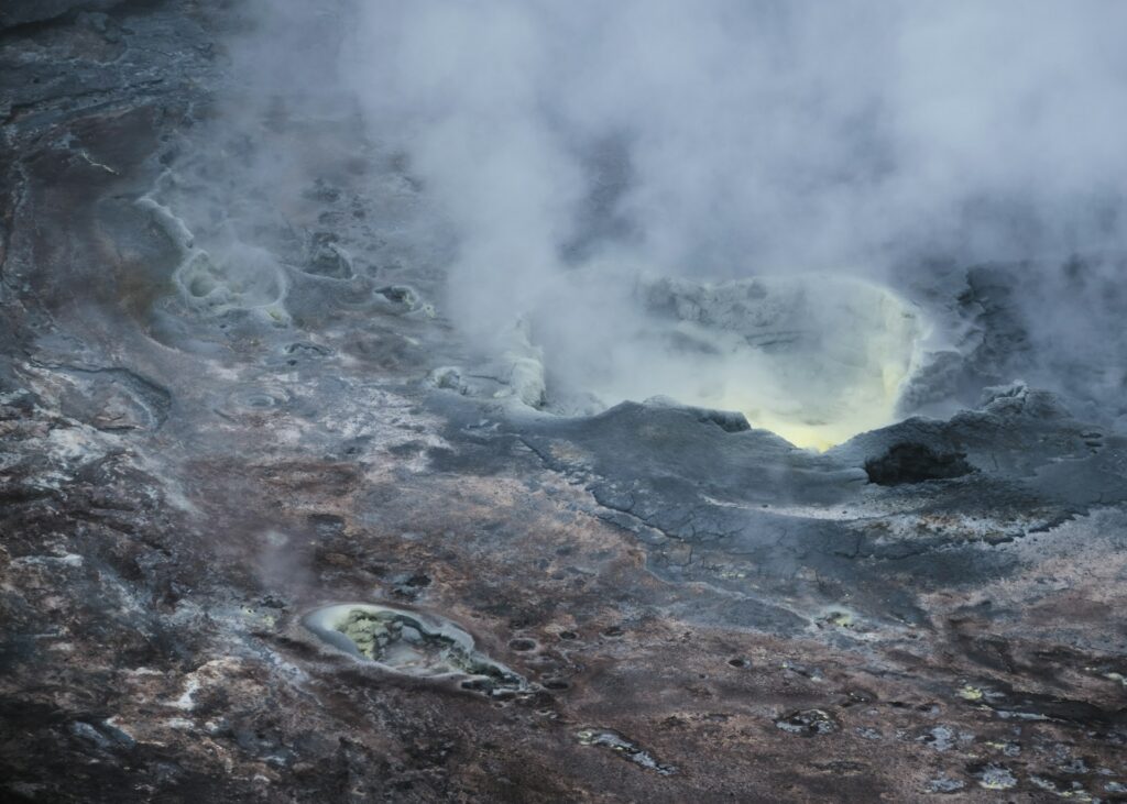Kawah Tangkuban Perahu, salah satu objek wisata Bandung yang populer